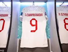 吴氏45带口令太极拳-爱游戏直播赛事