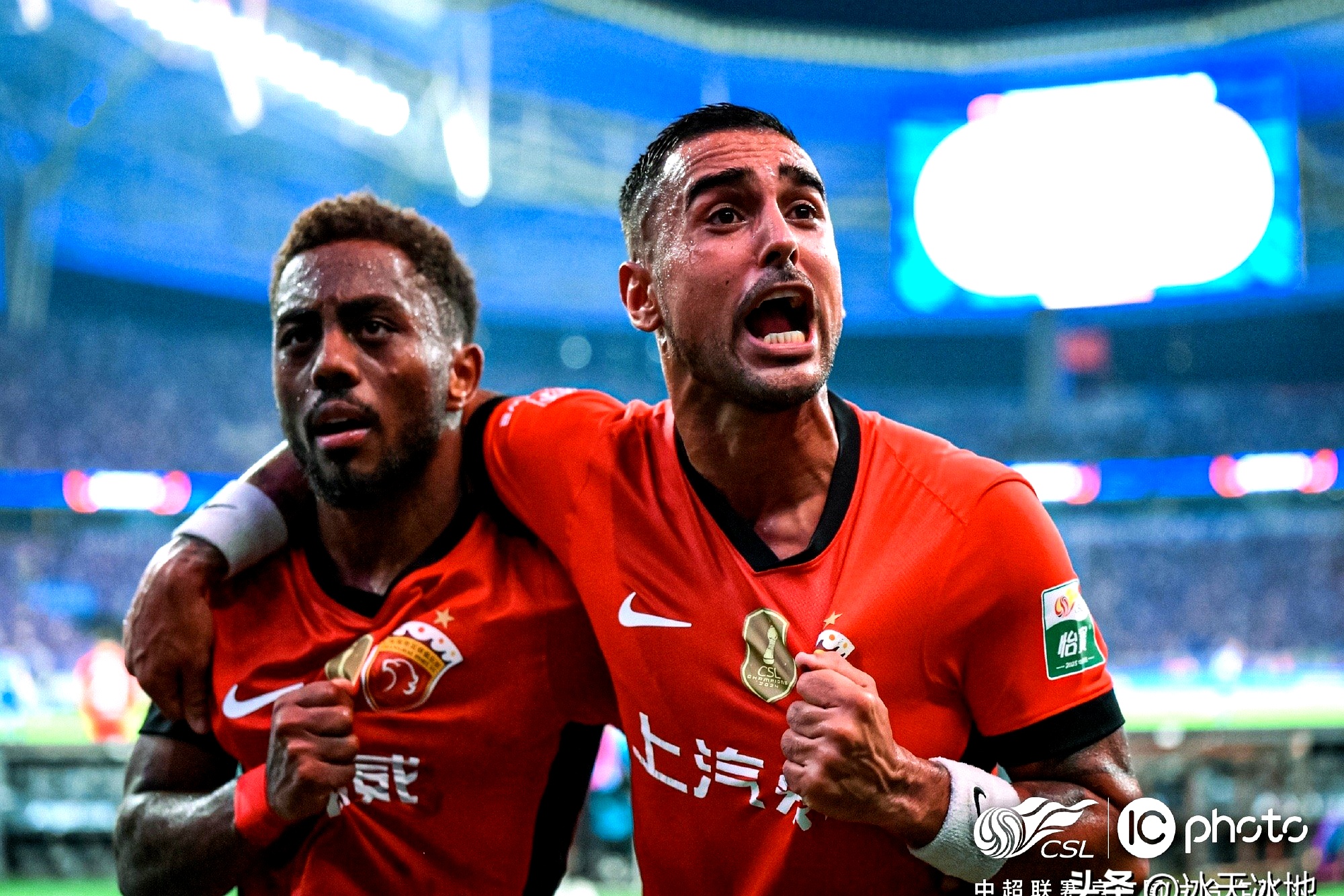 包含赛地聚焦——中超今夜热度飙升，费城76人内部沟通，悬念犹存，球队文化再被提及的词条-爱游戏直播赛事